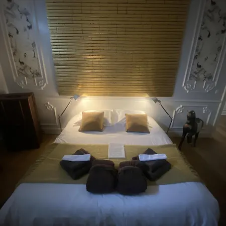 Au Lit Jerome 2*